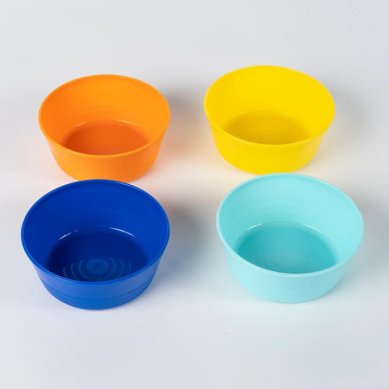 Hvordan rengør man plastik husholdningsartikler?